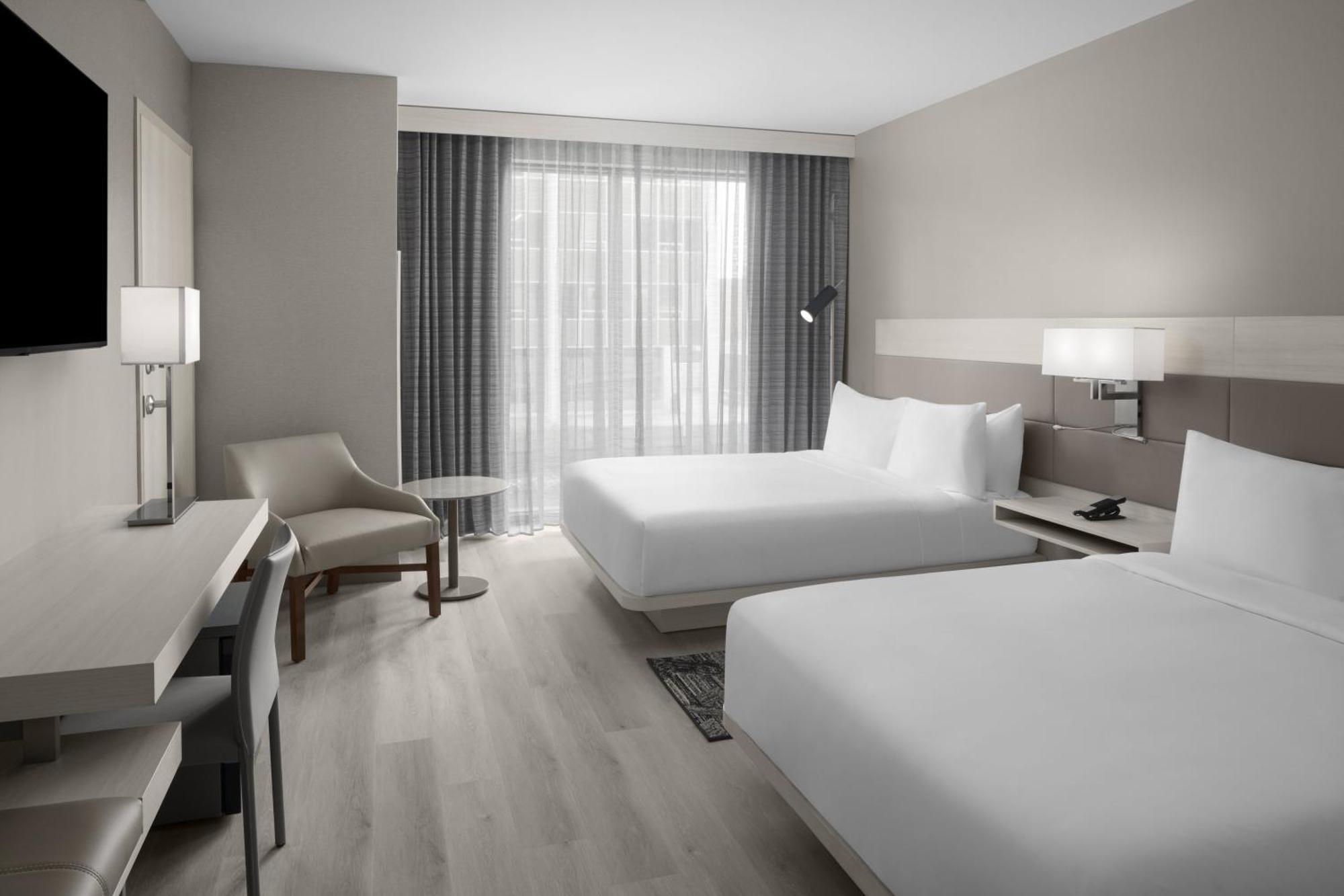 Ac Hotel By Marriott St. Louis Clayton Exterior photo